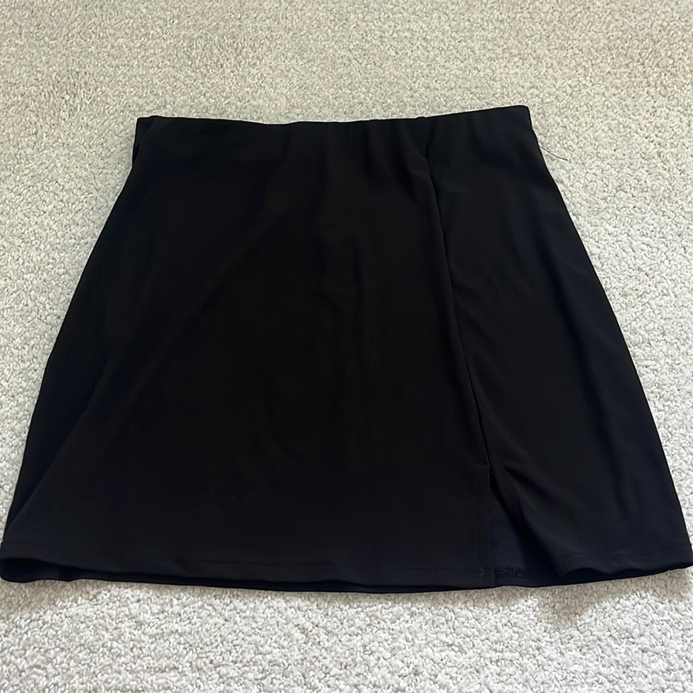black mini skirt